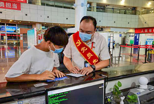 1600152777887530.png 旅客服務部保障特殊旅客順利出行.png