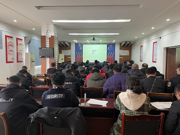 1676595187183487.png 安檢站、消防護(hù)衛(wèi)部開展違禁物品檢查培訓(xùn).png